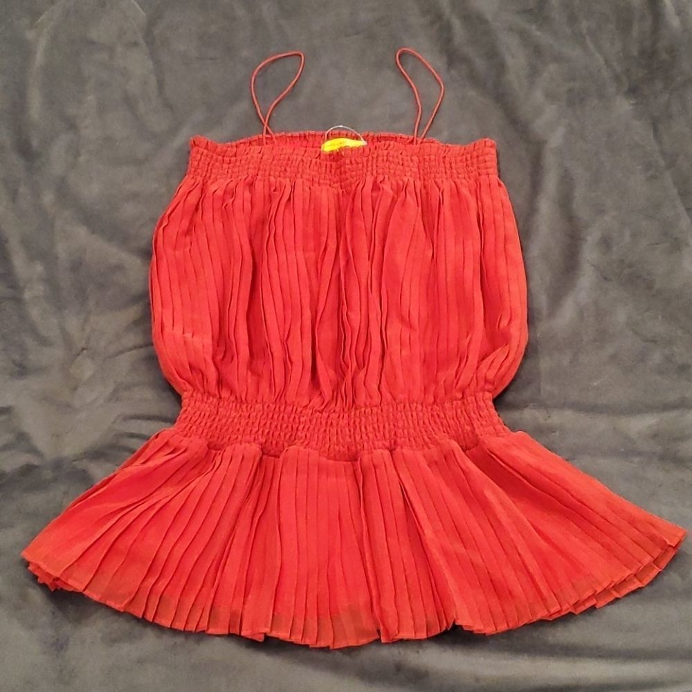 Stunning Silk Catherine Malandrino pleated blouse